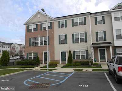 810 Brandywine Dr Williamstown, NJ 08094