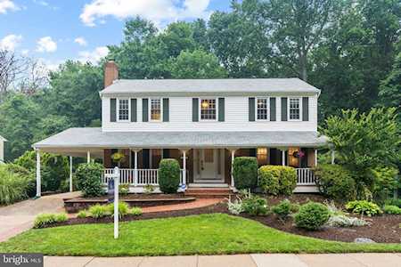 9028 Brook Ford Rd Burke, VA 22015