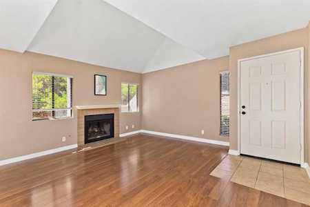 11865 Caminito Ronaldo #103 San Diego, CA 92128