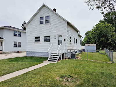 1133 S Maple Ave Green Bay, WI 54304