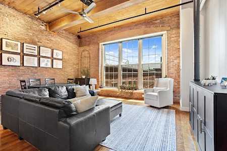 130 John Street #462 Lowell, MA 01852