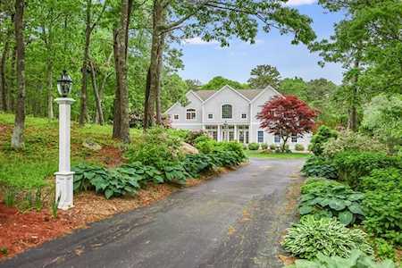 388 Cairn Ridge Road Falmouth, MA 02536