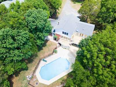 606 Shute Ln Hendersonville, TN 37075