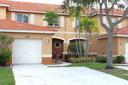 6185 Sugar Loaf Lane West Palm Beach, FL 33411