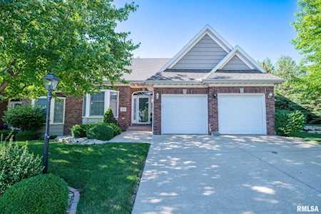 7635 N Walnut Bend Dr Peoria, IL 61614