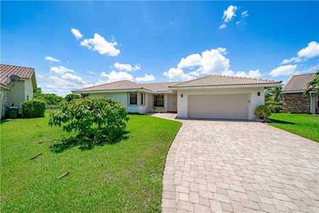4650 NW 66th Dr Coral Springs, FL 33067