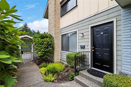 5959 S 12th St #127 Tacoma, WA 98465