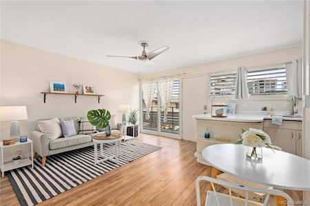 1707 Anapuni Street #9 Honolulu, HI 96822