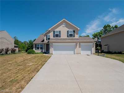 3667 Case Rd Avon, OH 44011