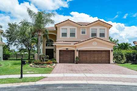 10586 Galleria Street Wellington, FL 33414