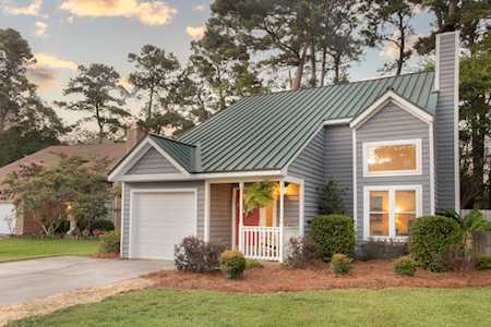 1404 School House Rd Mount Pleasant, SC 29464