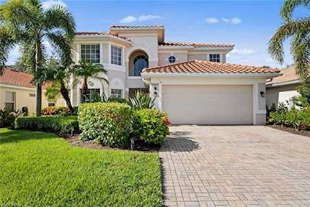 9307 La Bianco St Estero, FL 33967