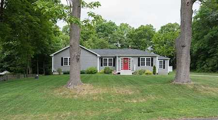 201 Kay St Cumberland, RI 02864