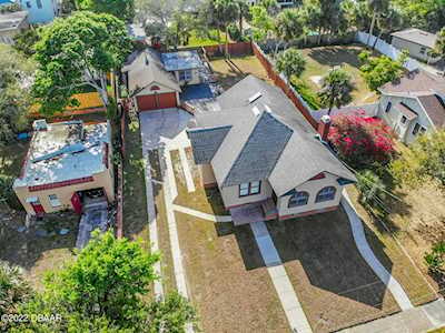 917 Oleander Avenue Daytona Beach, FL 32118