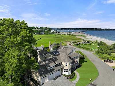 10 Goldthwait Rd Marblehead, MA 01945
