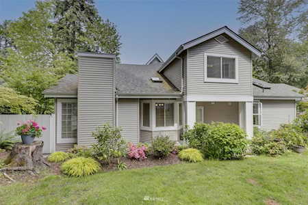 16015 67th Ln NE #3 Kenmore, WA 98028