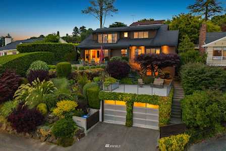 10224 Richwood Ave NW Seattle, WA 98177