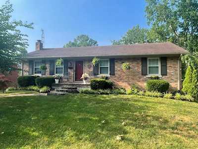 1472 Pine Meadow Rd Lexington, KY 40504