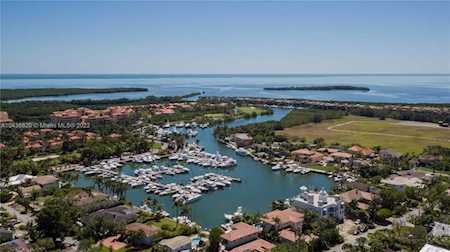 6275 Dolphin Dr Coral Gables, FL 33158