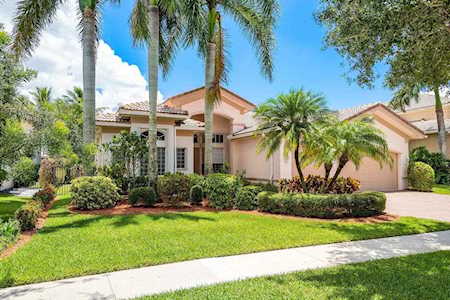 8862 Starhaven Cove Boynton Beach, FL 33473
