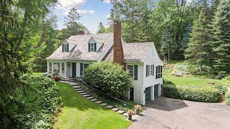 2400 Oakland Road Minnetonka, MN 55305