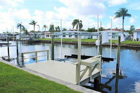 18675 Us Highway 19 N #227 Clearwater, FL 33764