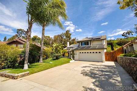 10218 Moorpark St Spring Valley, CA 91978