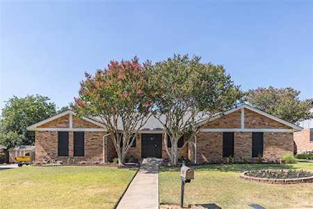 6529 Spring River Lane North Richland Hills, TX 76180