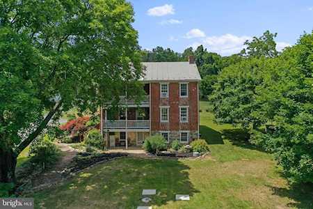 12815 Red Heifer Winery Ln Smithsburg, MD 21783