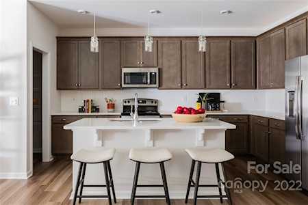 537 Madison Falls Ct Fort Mill, SC 29708
