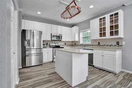 945 NW 126th Ter Coral Springs, FL 33071