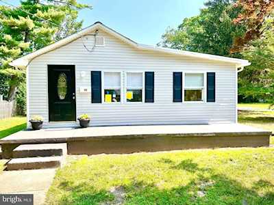 109 11th Ave E Pine Hill, NJ 08021