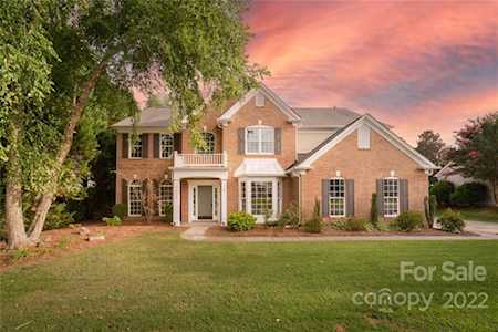 10240 Chilvary Dr Charlotte, NC 28277