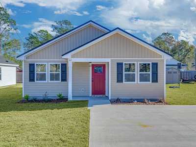 143 Lance Ln Crawfordville, FL 32327