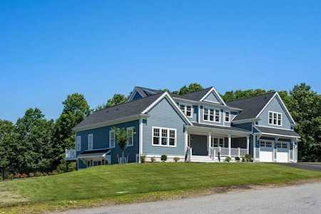 5 Bullens Way Canton, MA 02021