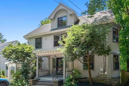 129 Cypress Steet #129 Newton, MA 02459