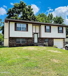 4140 Deer Creek Dr Knoxville, TN 37912