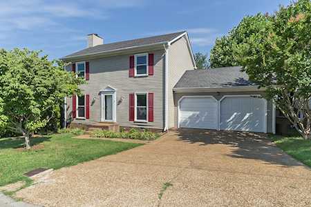 5065 English Village Dr Nashville, TN 37211