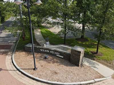 6 Village Green Ln #15 Natick, MA 01760