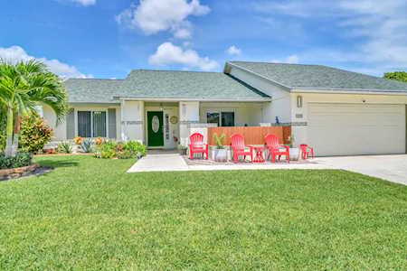 197 Parkwood Drive Royal Palm Beach, FL 33411