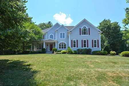 46 Silver Fox Road Franklin, MA 02038
