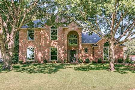 2956 Majestic Oak Drive Grapevine, TX 76051