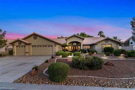 7679 Silver Wells Rd Las Vegas, NV 89149
