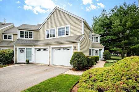 16 Clear Pond Dr #16 Walpole, MA 02081
