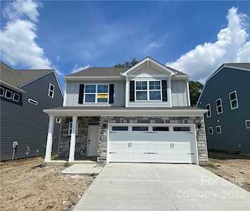 3863 Center Place Dr Harrisburg, NC 28075