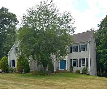 1 Juniper Rd Upton, MA 01568