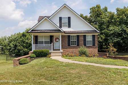 115 Jellico Dr Coxs Creek, KY 40013