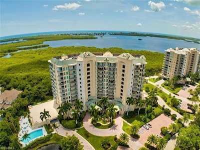 4801 Island Pond Ct #402 Bonita Springs, FL 34134
