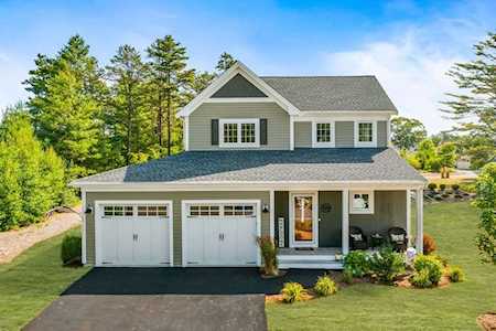 2 White Spruce Ln Plymouth, MA 02360