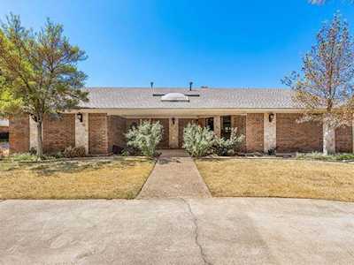 7520 Hewitt Street North Richland Hills, TX 76182
